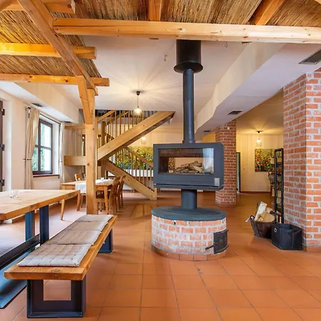 Guest house Na Lukach